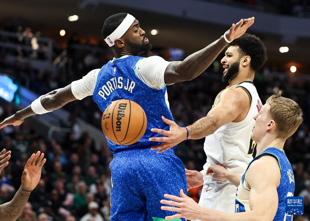 密尔沃基雄鹿迎CBA常规赛关键赛,加时末段防线松动,压力陡增,年轻球员得到机会的简单介绍 密尔沃基雄鹿迎CBA常规赛关键赛,加时末段防线松动,压力陡增,年轻球员得到机会的简单介绍