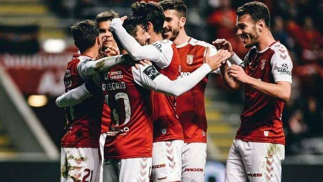 赛前葡超焦点战;马赛迎来里程碑;质疑声仍在;阵容厚度经受考验的简单介绍 赛前葡超焦点战;马赛迎来里程碑;质疑声仍在;阵容厚度经受考验的简单介绍